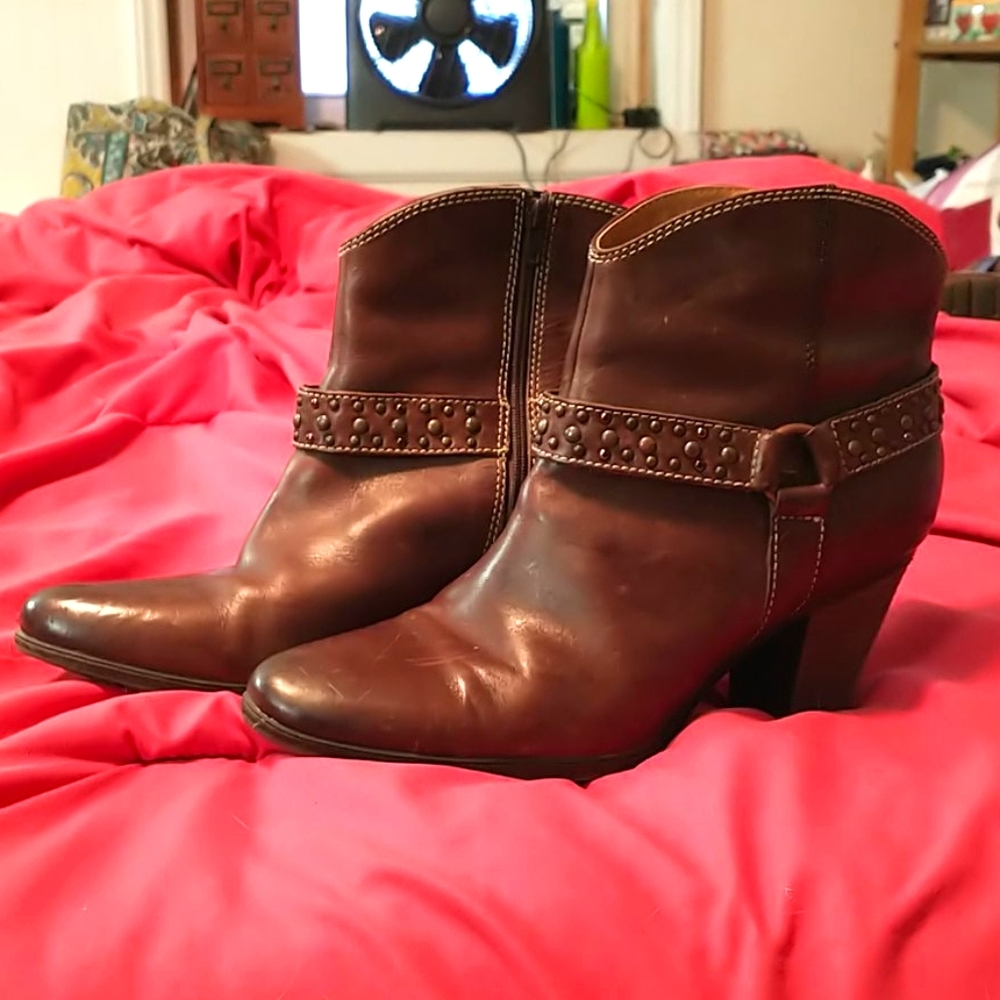 Sofft booties